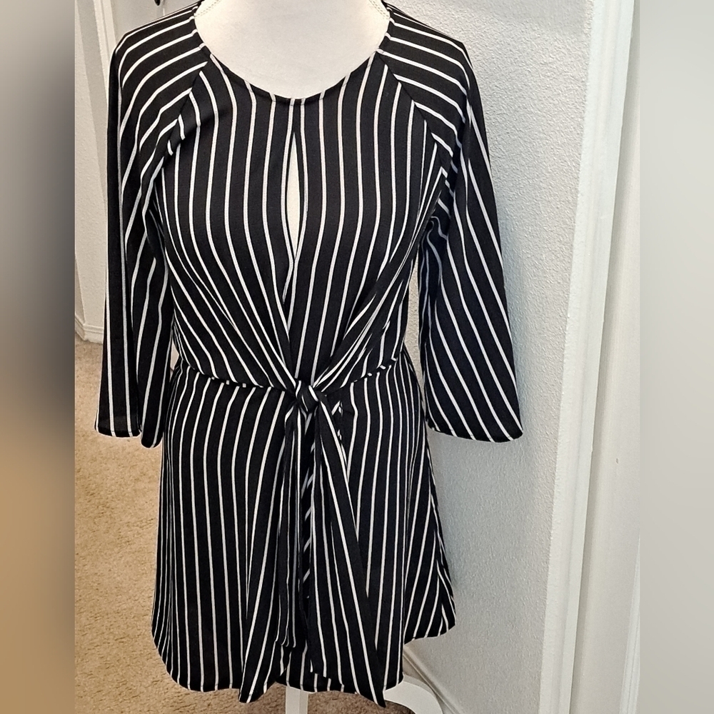 Gypsies & Moondust Striped Front Tie Dress Size L